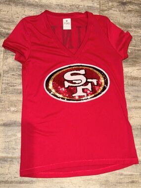 VA Pink San Francisco 49ers Sequin Logo V-Neck Tee